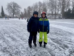 Kreuzbergl Eislaufen