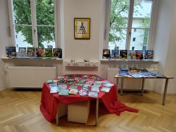 Neue Bücher für die Bibliothek